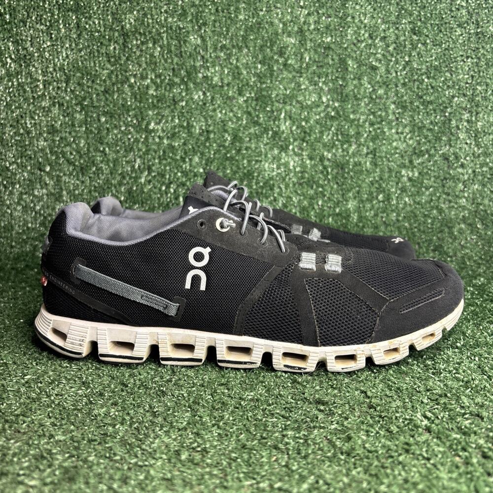 On Cloud 5 Running Shoes Sneakers Black Comfort Lace-Up Women's Size 11